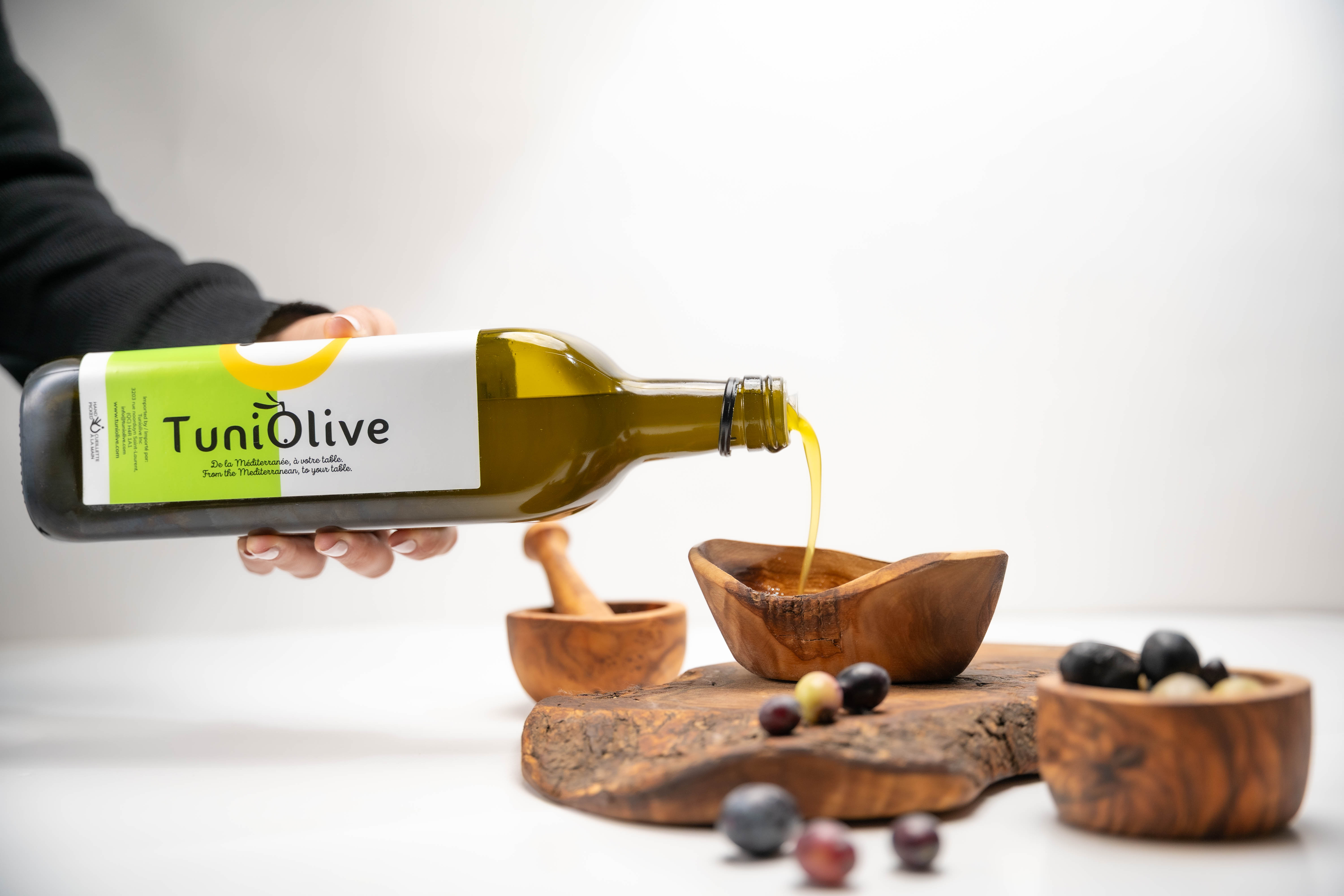 TuniOlive Extra Virgin Olive Oil – 1 L Bottle 3
